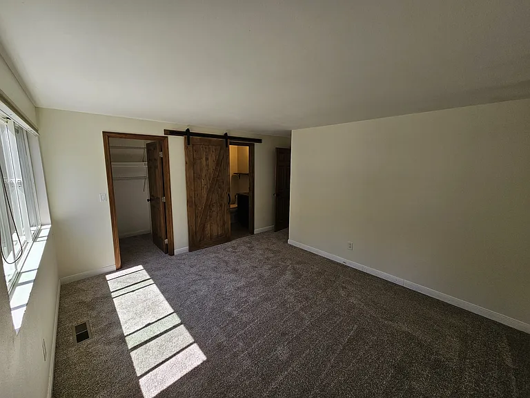 205 Dorado Dr NW — Photo 7