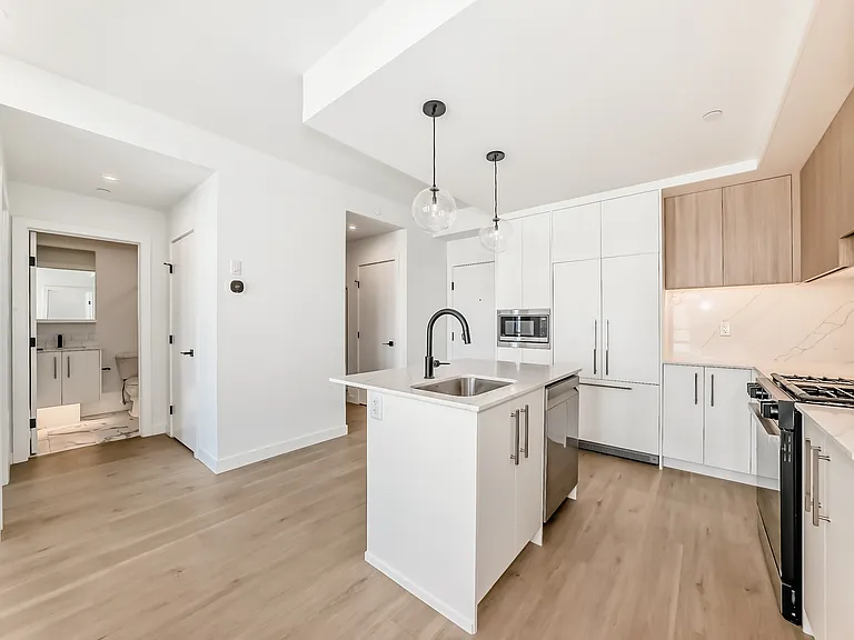 606 Broadcast Ave SW #8375 — Photo 7