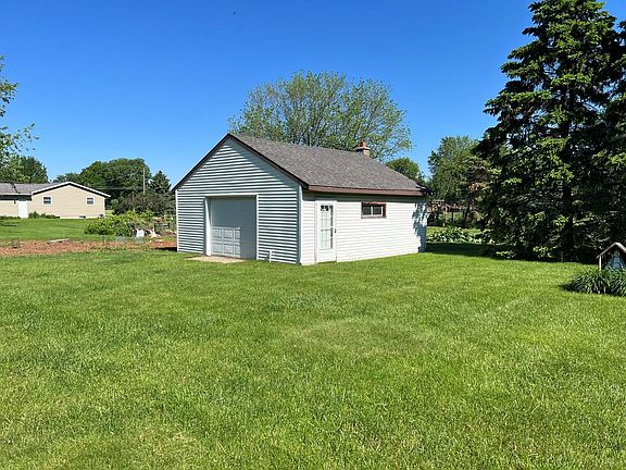 3rd image of 28052 Buena Vista Dr