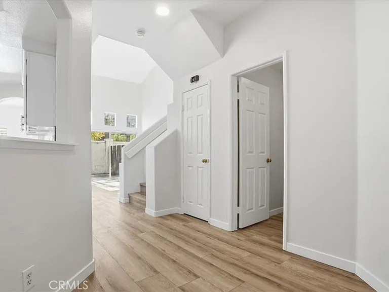 356 Carrione Ct — Photo 19