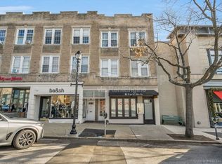 355 Greenwich Ave APT 2B, Greenwich, CT 06830