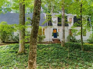 245 W Spalding Dr, Atlanta, GA 30328