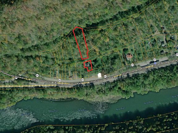 3rd image of 4893 Stanaford Rd