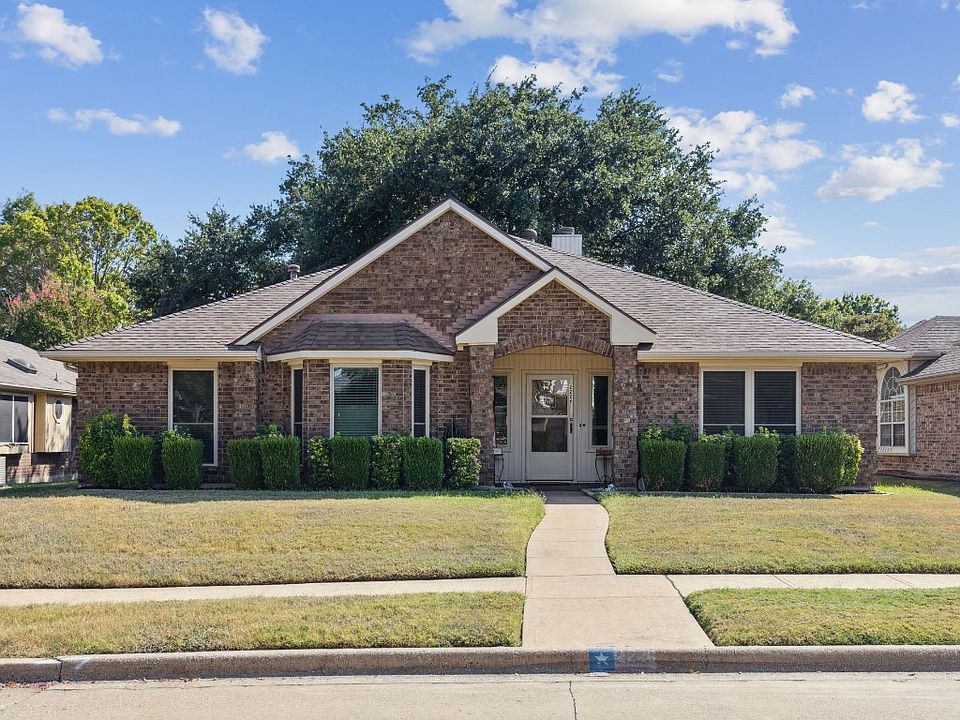 1st image of 2226 Cedarwood Dr