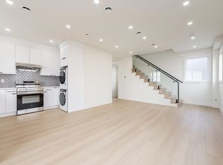 6554 Charles St #4, Burnaby, BC V5B2H1
