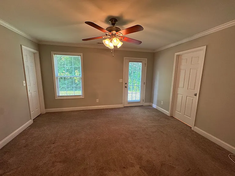 1109B Cason St — Photo 9