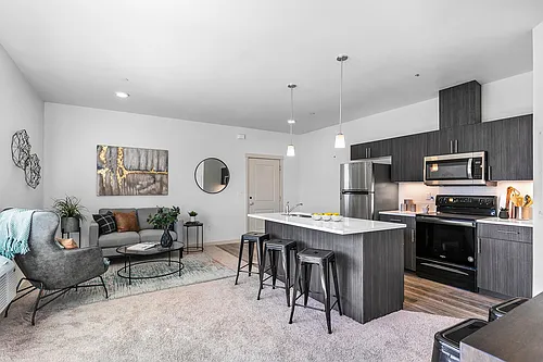 630 NW Kingwood Ave #101 Photo 1 630 NW Kingwood Ave #101 Photo 1