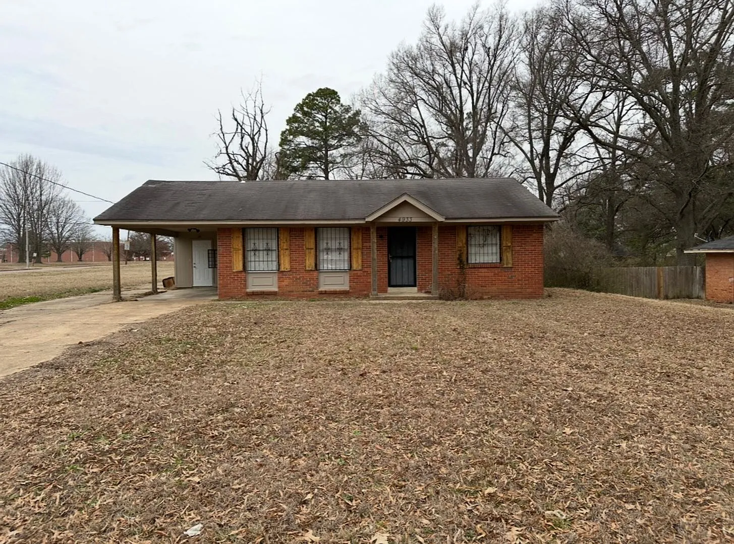 Beautiful 3-Bedroom Home Ready for Move-In — Photo 1