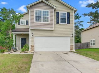 215 Old Carolina Dr, Goose Creek, SC 29445
