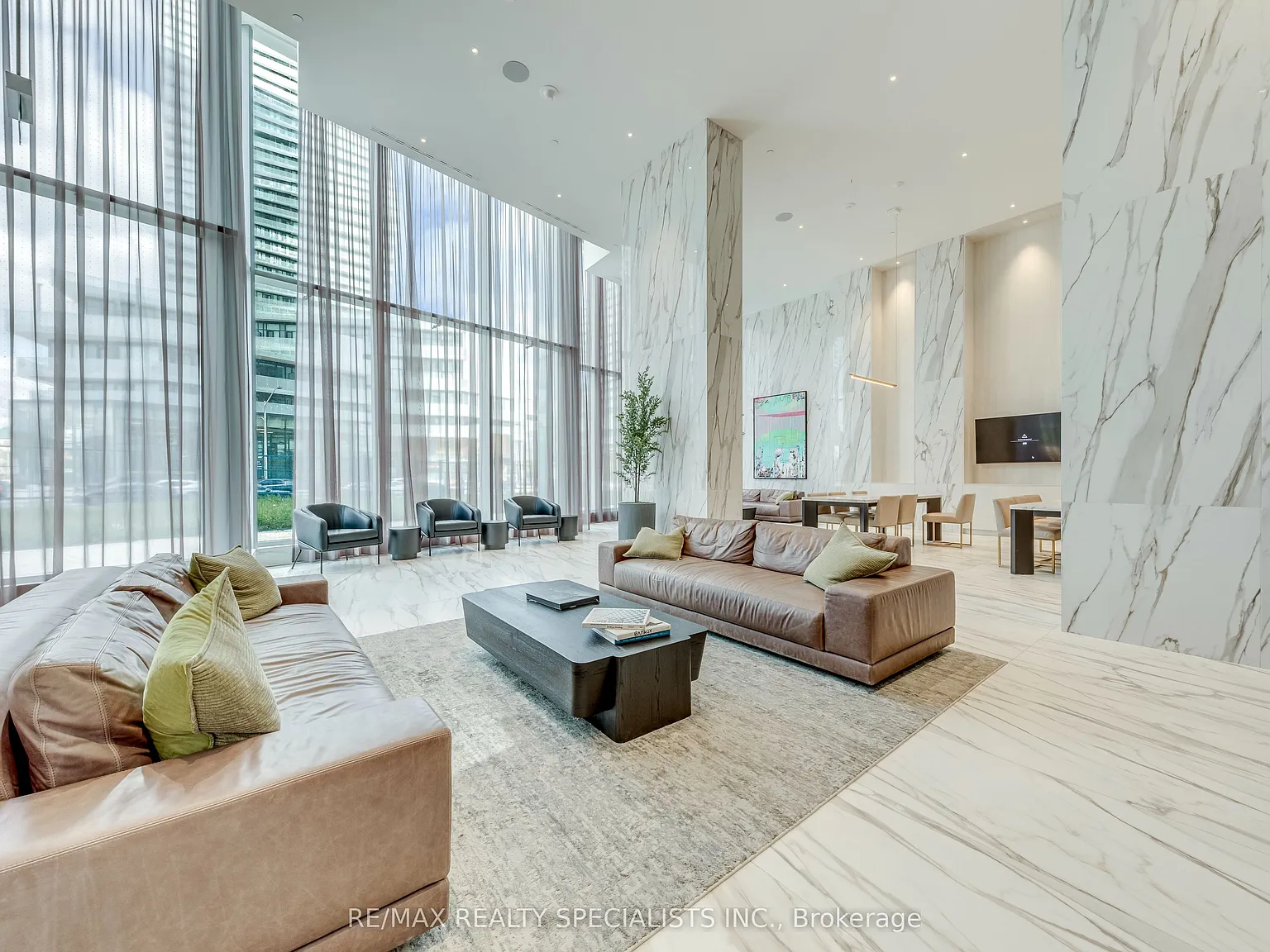 2 bed, $2,700 — Photo 3