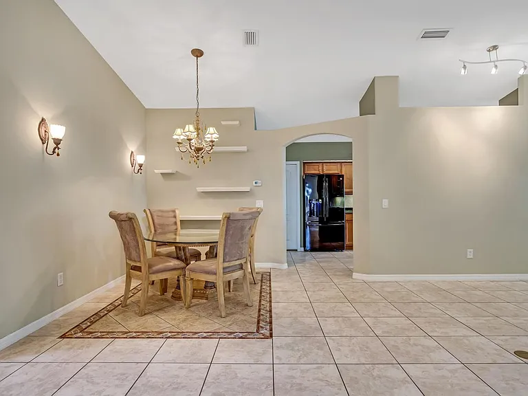 70 Cochise Ct — Photo 5