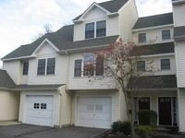 256 Old Lambert Rd, Orange, CT 06477