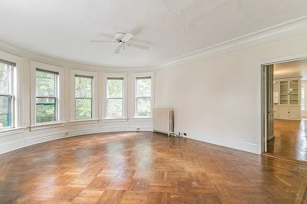 52 Albemarle Pl #3 — Photo 2