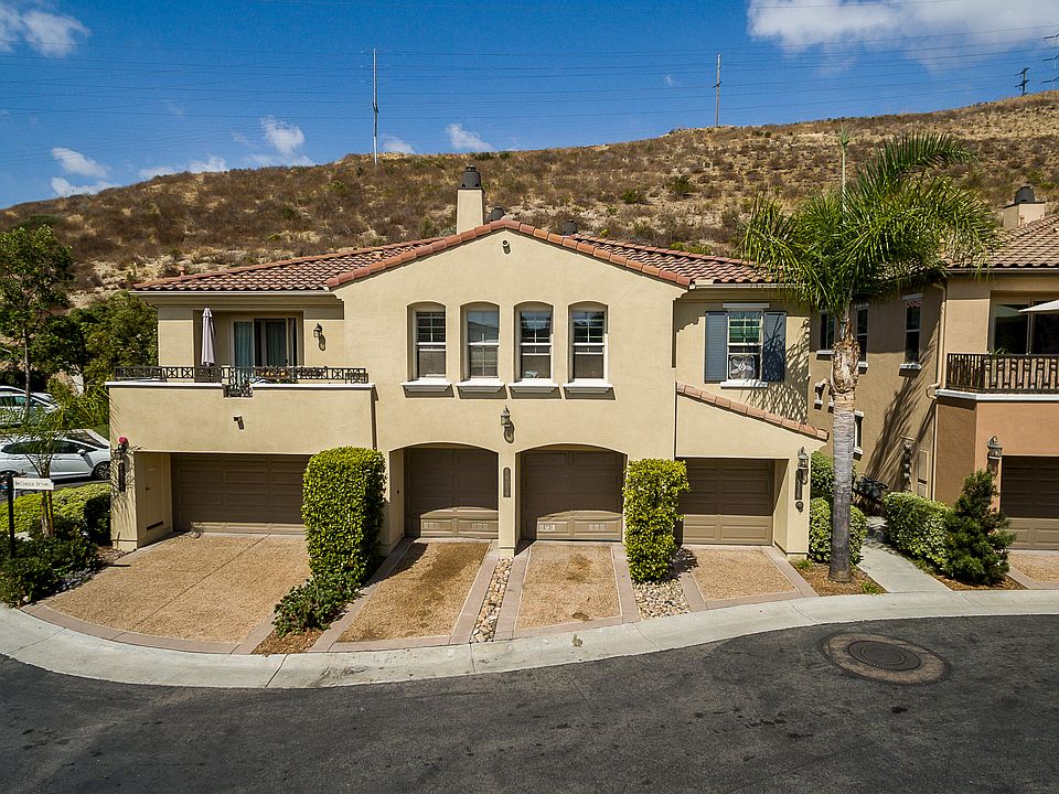 1st image of 2714 Bellezza Dr