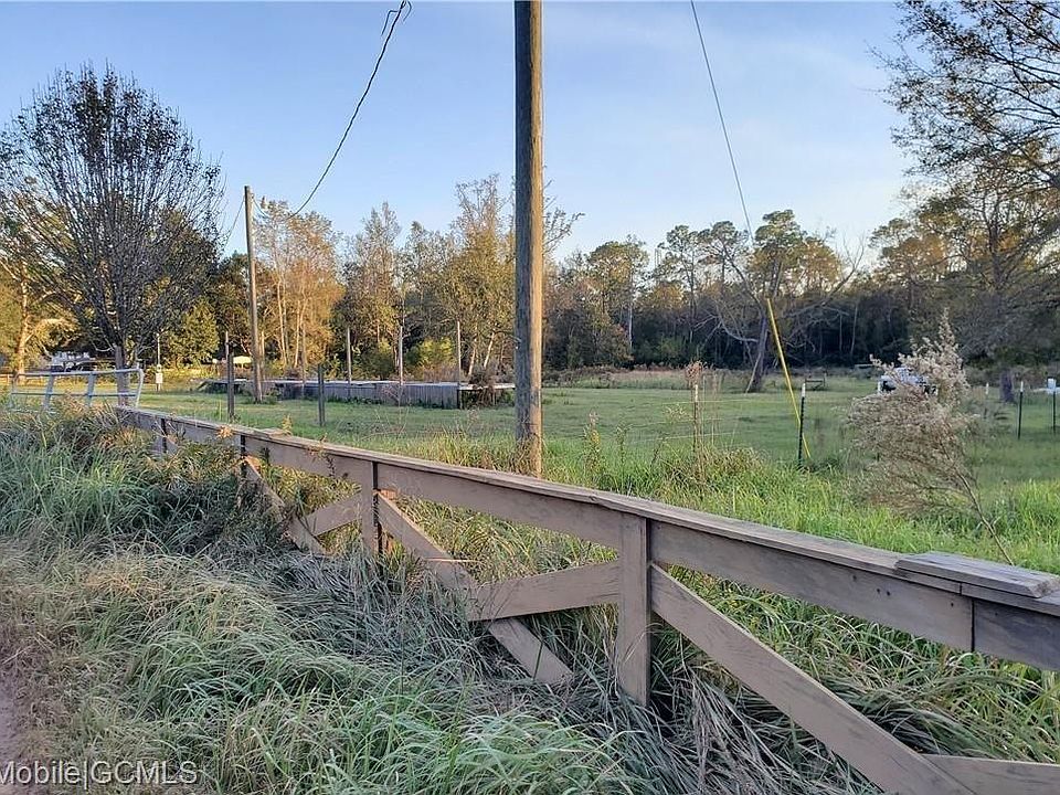 1st image of 9433 Creekside Dr S