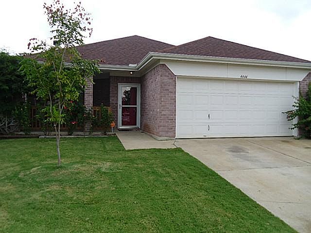 1st image of 4444 Park Creek Ct