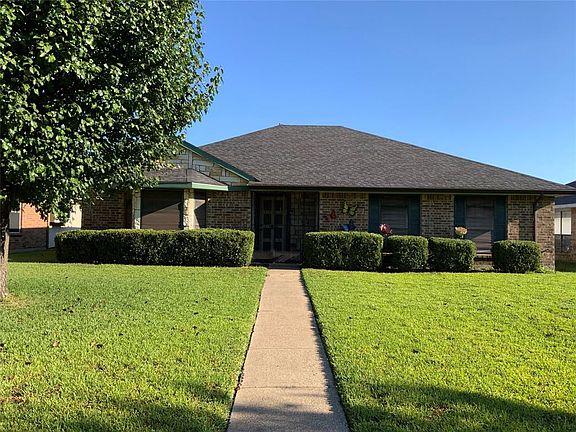 3rd image of 1273 Roan Dr