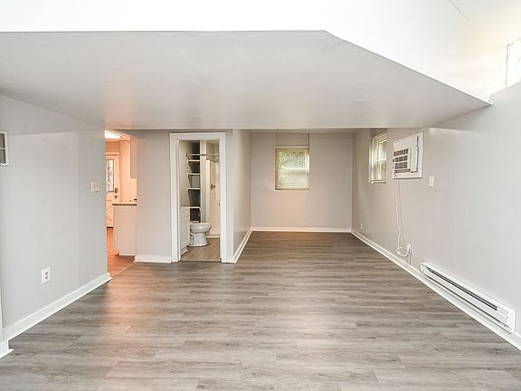 5th image of 872 Clifton Crest Ter #3