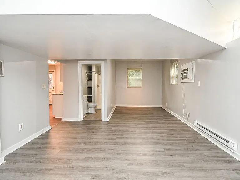872 Clifton Crest Ter #3 — Photo 5