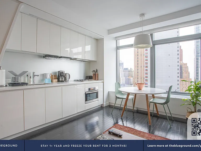 123 Washington St #28H — Photo 7