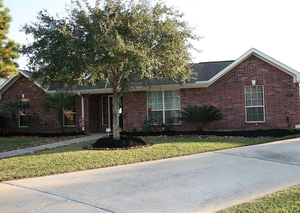 1st image of 20507 Bradford Forest Dr