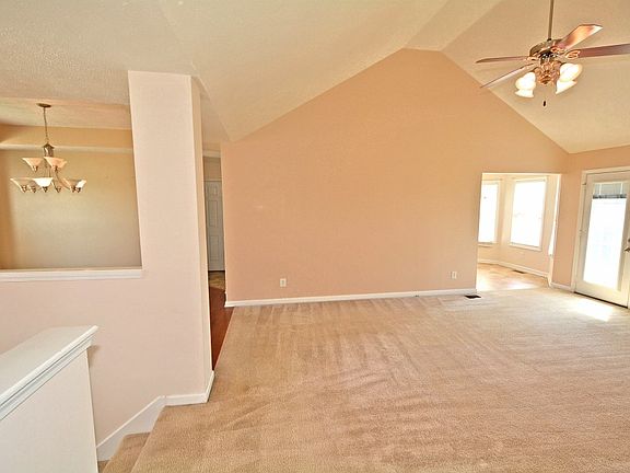 2nd image of 678 Clover Hills Ct