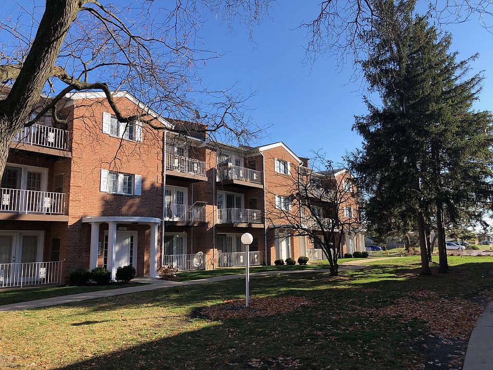 1st image of 607 Quincy Bridge Ln APT 201