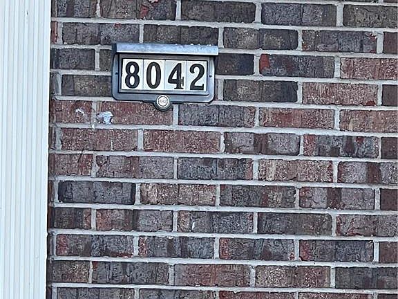 3rd image of 8042 Mill Creek Cir