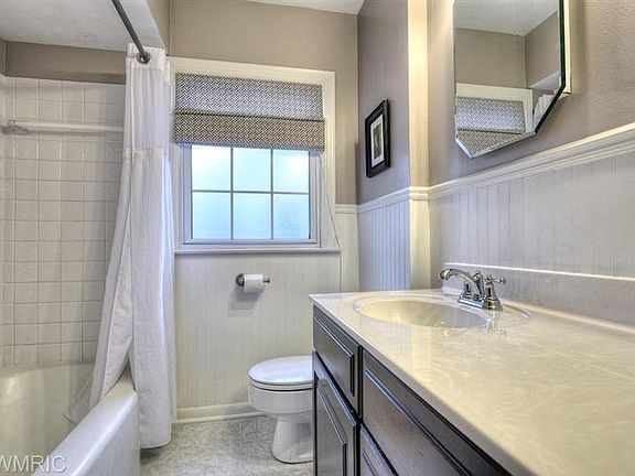 5th image of 2555 Belfast Ave SE