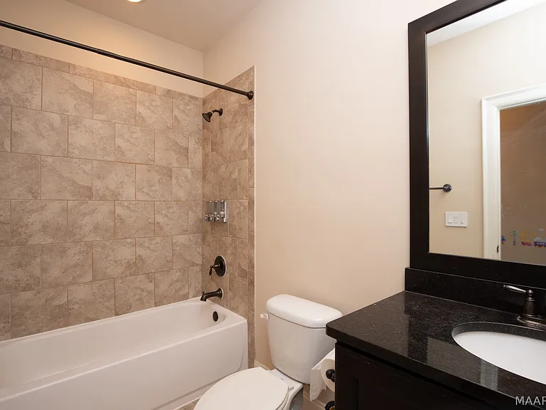 9212 Concord Park Dr — Photo 16