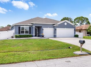 1042 SW John Maccormack Ter, Port Saint Lucie, FL 34953