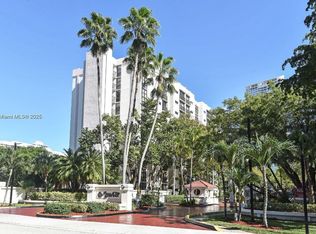 17021 N Bay Rd APT 601, Sunny Isles Beach, FL 33160