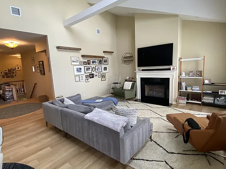100 Schmeelk Pl — Photo 15