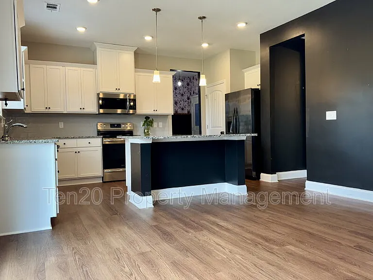 9976 Long Leaf Pine Dr — Photo 14