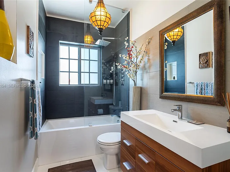 840 Lenox Ave #2 — Photo 13
