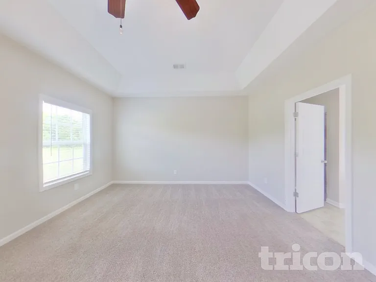 817 Ellyson Dr — Photo 7