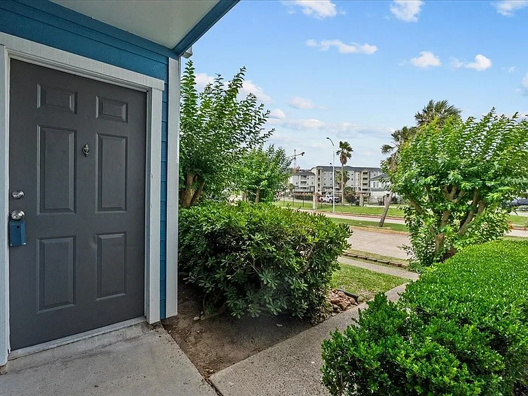 3506 Cove View Blvd #303 — Photo 21