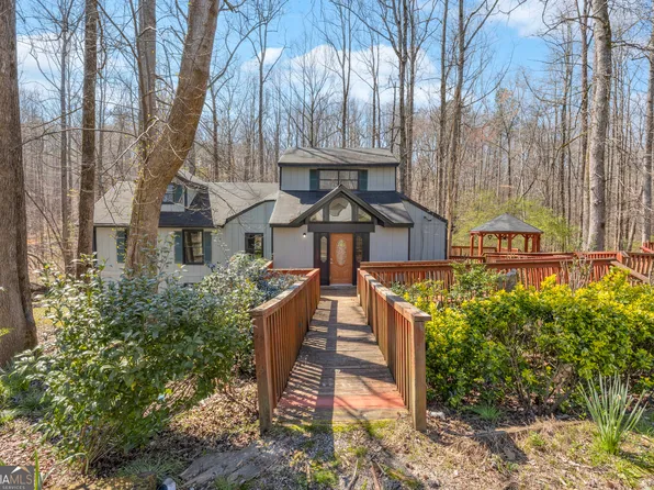 127 Mountainside Dr E, Dawsonville, GA 30534