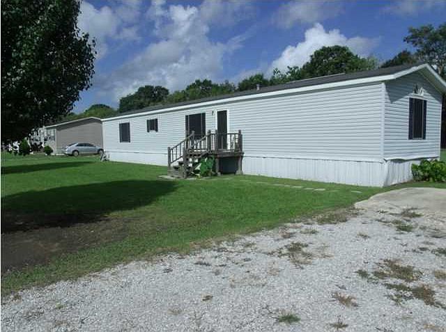 1st image of 1073 Poydras Pl
