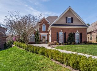 8148 Crimson Tree Ln, Knoxville, TN 37919