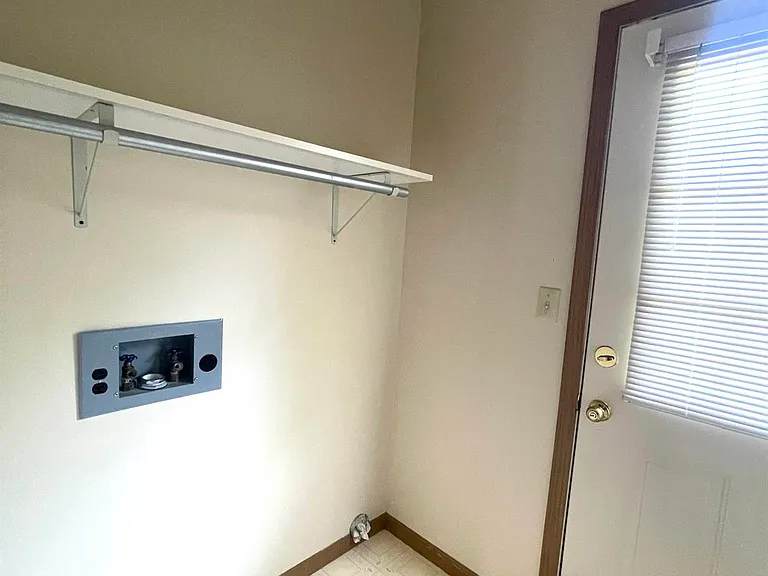 1306 Mack Ave #E — Photo 2