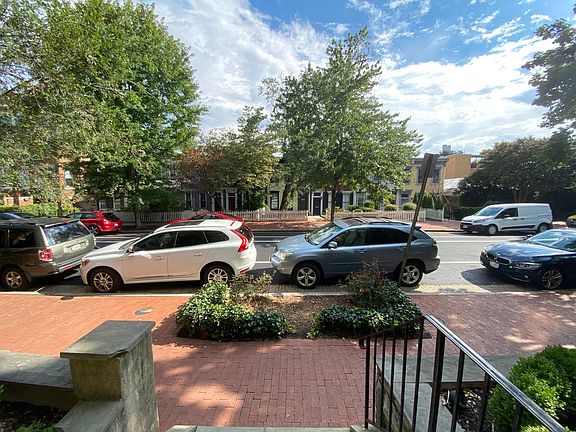 Street parking (Zone 1/2)