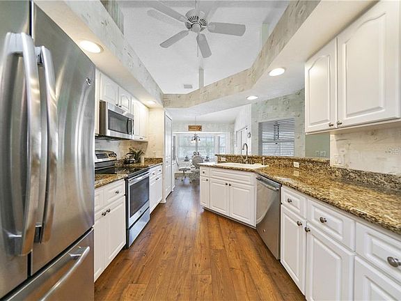 5th image of 4326 Meager Cir