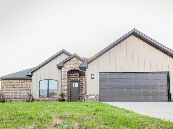 410 Bluebonnet Cir, Chandler, TX 75758