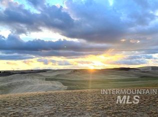 1131 Line Ct, Colton, WA 99113