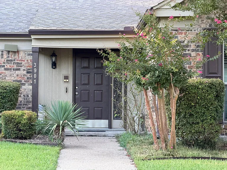 3901 Las Brisas Dr — Photo 37