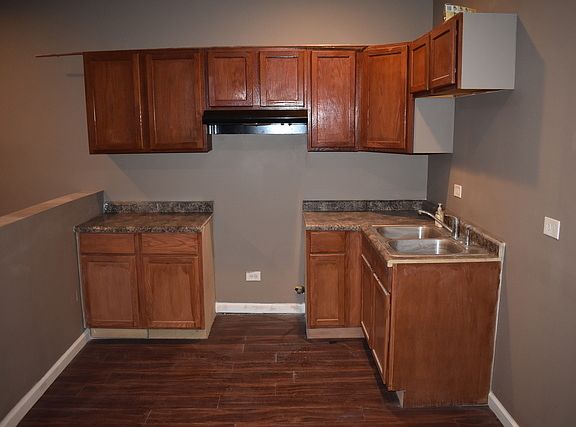 3rd image of 8520 S Burley Ave