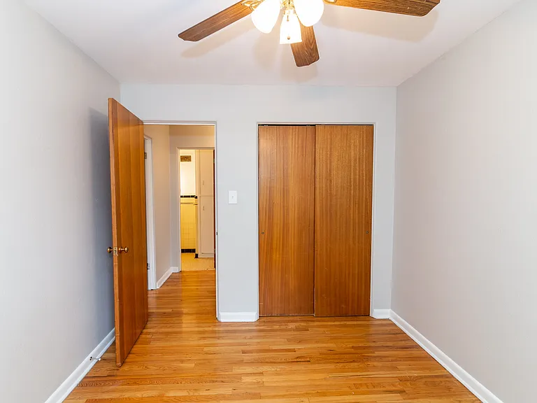 1283 Elizabeth St — Photo 20