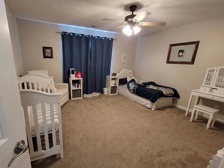 1604 Layton Ct — Photo 12