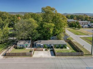 2724 10th Ave SW, Huntsville, AL 35805